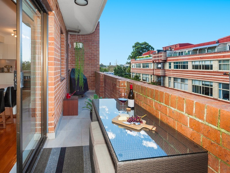 15/137 Forbes Street, Darlinghurst NSW 2010