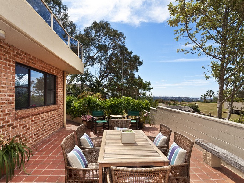 2/24-26 Hilltop Crescent, Fairlight NSW 2094