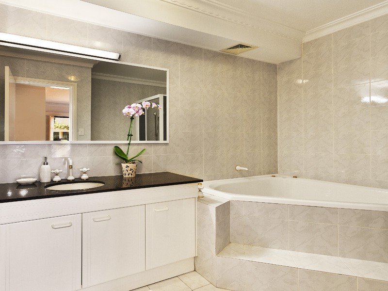 2/24-26 Hilltop Crescent, Fairlight NSW 2094