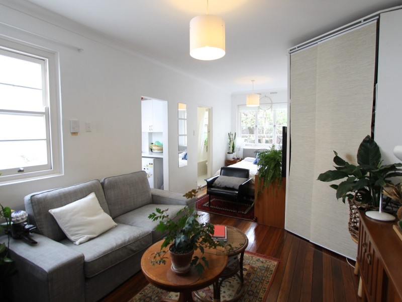 18/4 McDonald Street, Potts Point NSW 2011