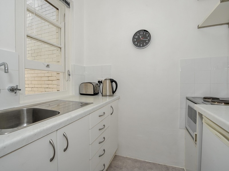 18/4 McDonald Street, Potts Point NSW 2011