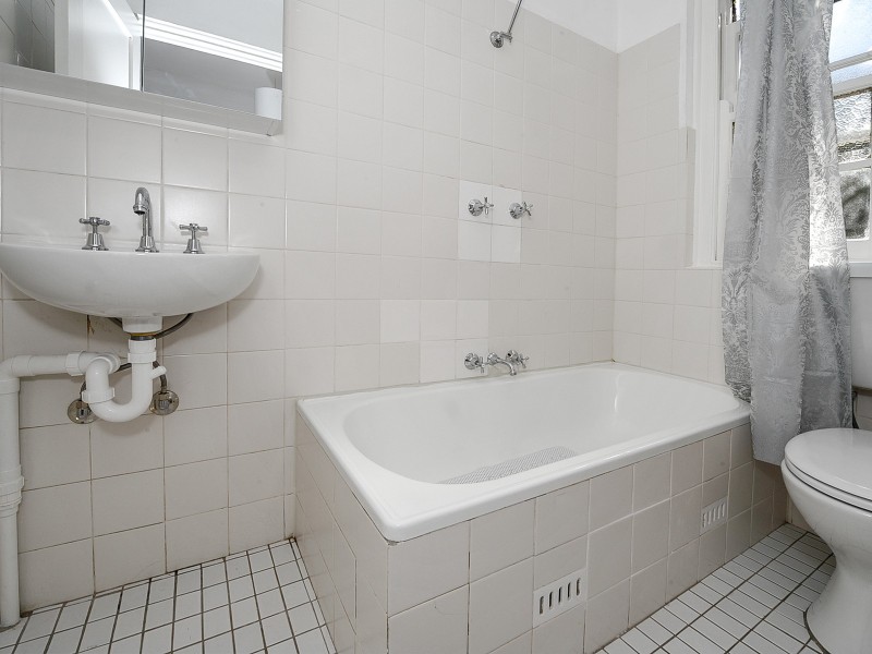 18/4 McDonald Street, Potts Point NSW 2011