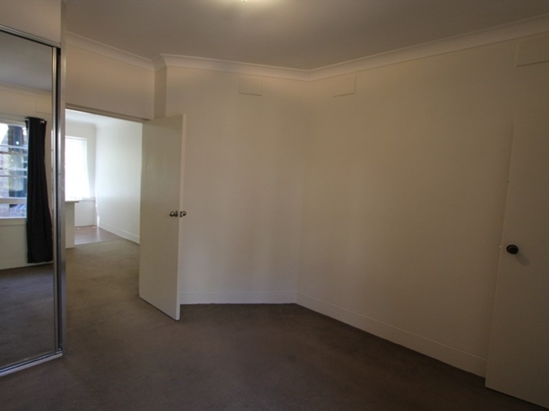 12/103 Cathedral Street, Woolloomooloo NSW 2011