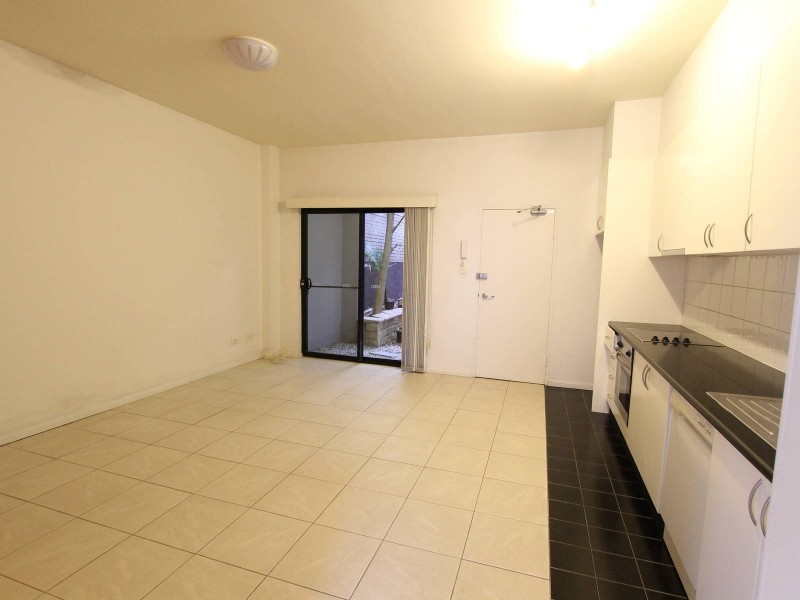 1/128 Cathedral Street, Woolloomooloo NSW 2011