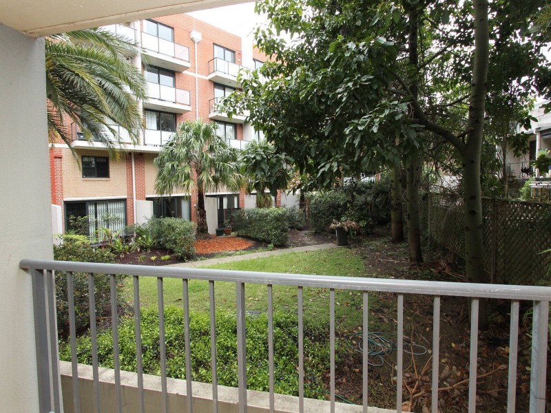 40/20 Fitzgerald Street, Newtown NSW 2042