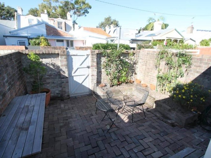 16 St James Road, Bondi Junction NSW 2022