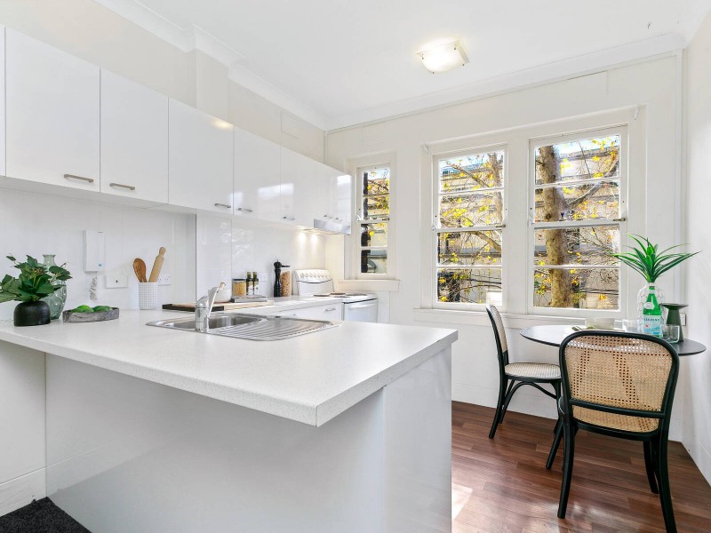 12/103 Cathedral Street, Woolloomooloo NSW 2011