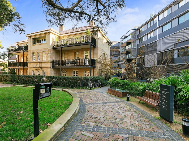 46/299 Forbes Street, Darlinghurst NSW 2010