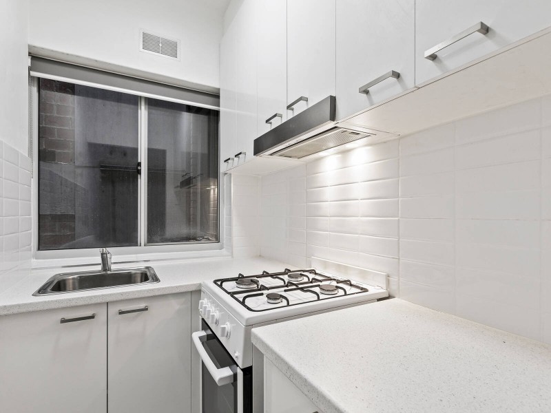 8/5-7 Earl Place, Potts Point NSW 2011