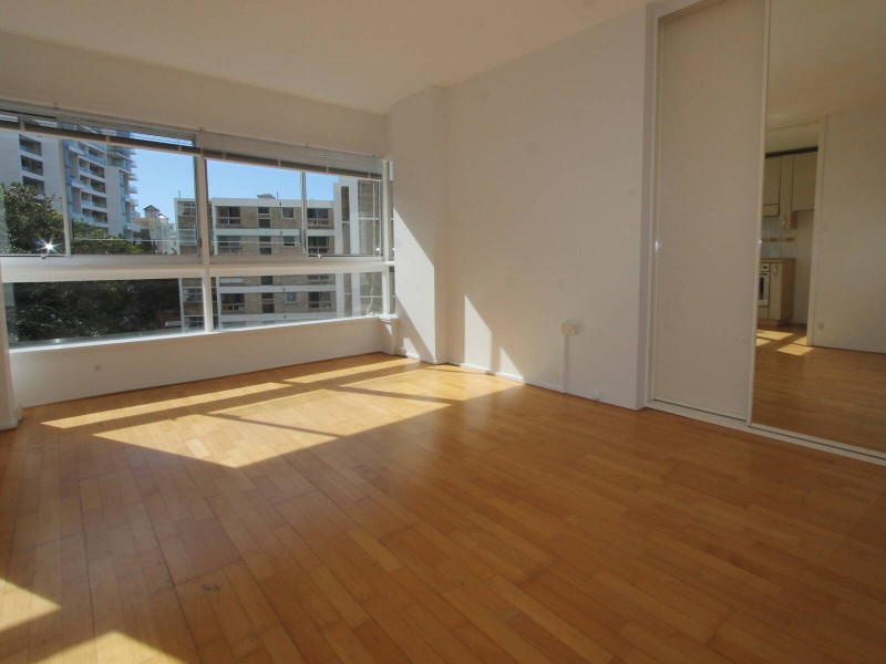 63/51 Roslyn Gardens, Elizabeth Bay NSW 2011