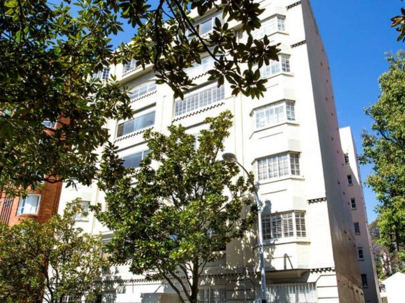 11/4 Ithaca Road, Elizabeth Bay NSW 2011