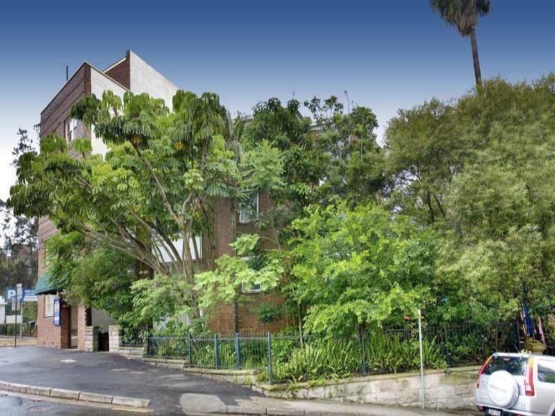 11/4 Barncleuth Square, Potts Point NSW 2011