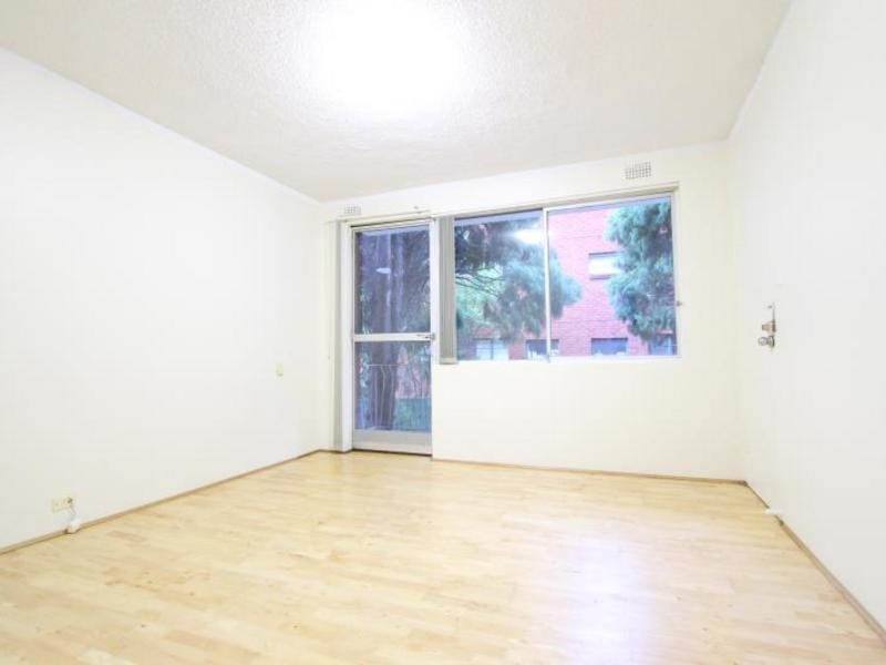 4/20 Meriton Street, Gladesville NSW 2111