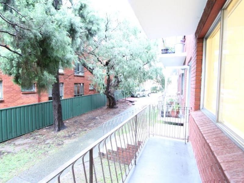 4/20 Meriton Street, Gladesville NSW 2111