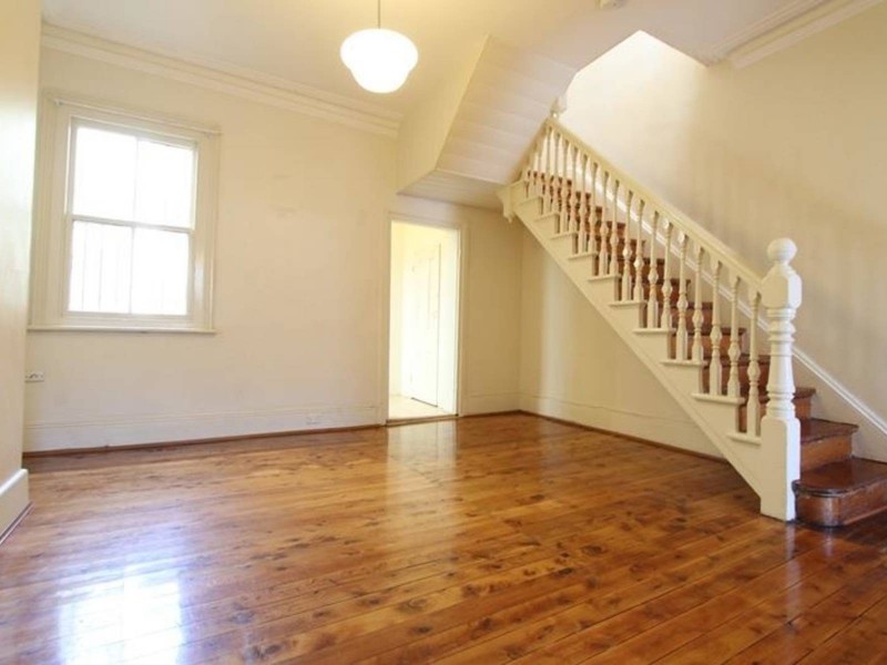 384 Cleveland Street, Surry Hills NSW 2010