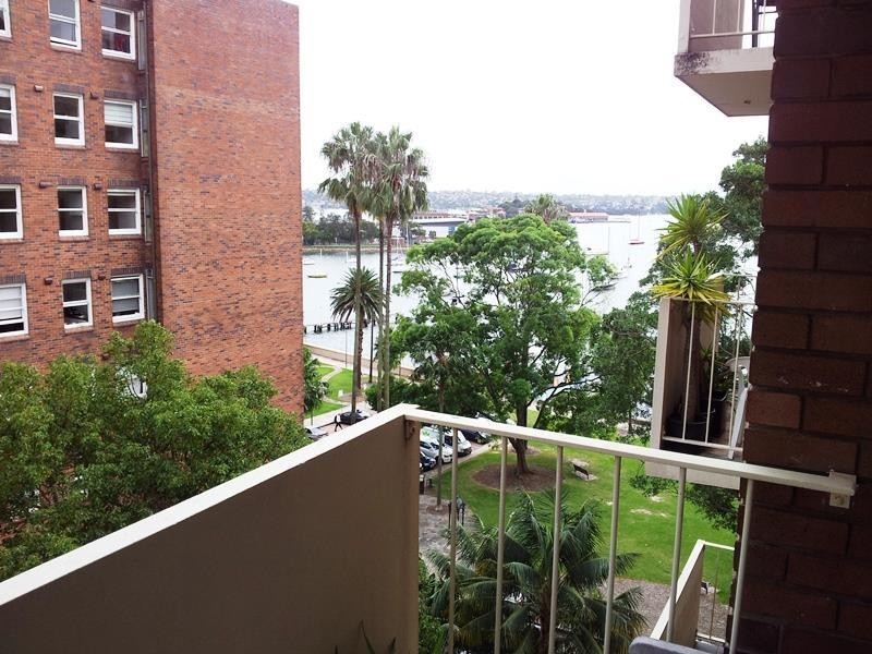 79/5-7 Esplanade, Elizabeth Bay NSW 2011