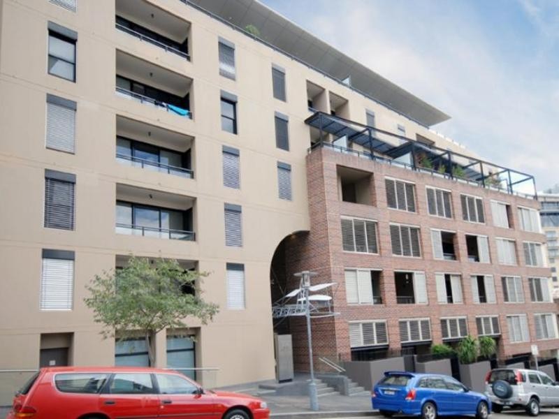 E202/26 Point Street, Pyrmont NSW 2009