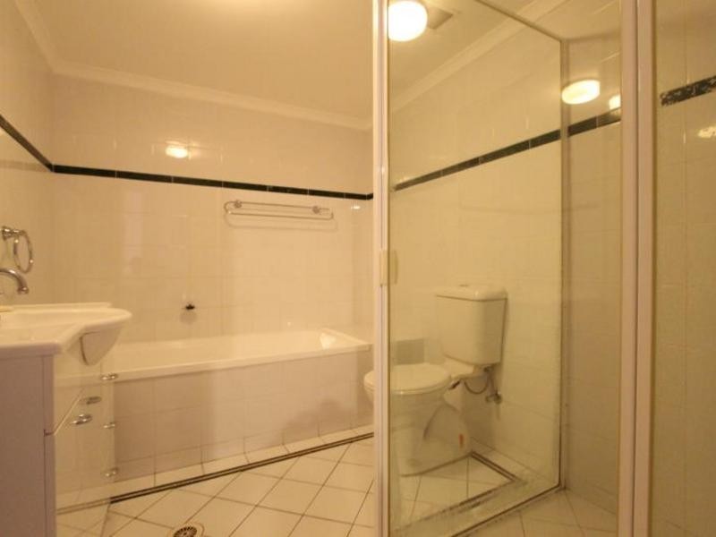 15/2-10 Quarry Master Drive, Pyrmont NSW 2009