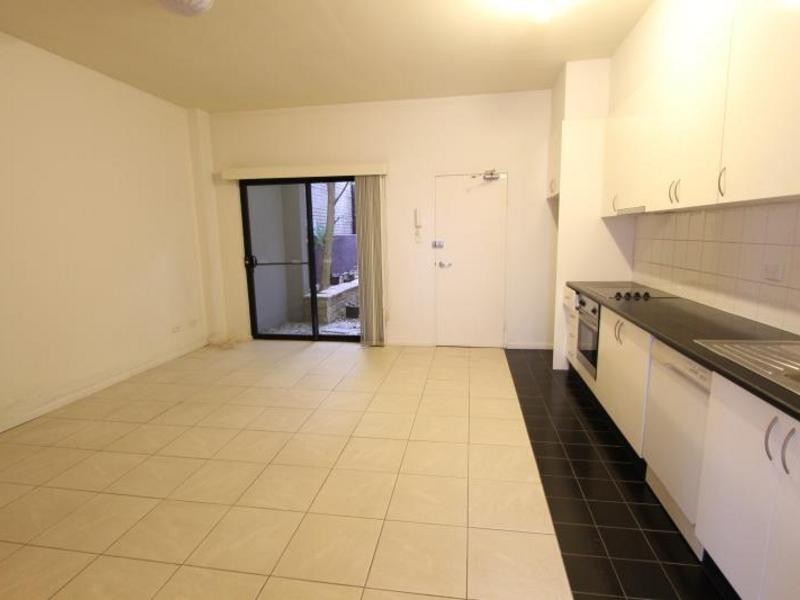 1/128 Cathedral Street, Woolloomooloo NSW 2011