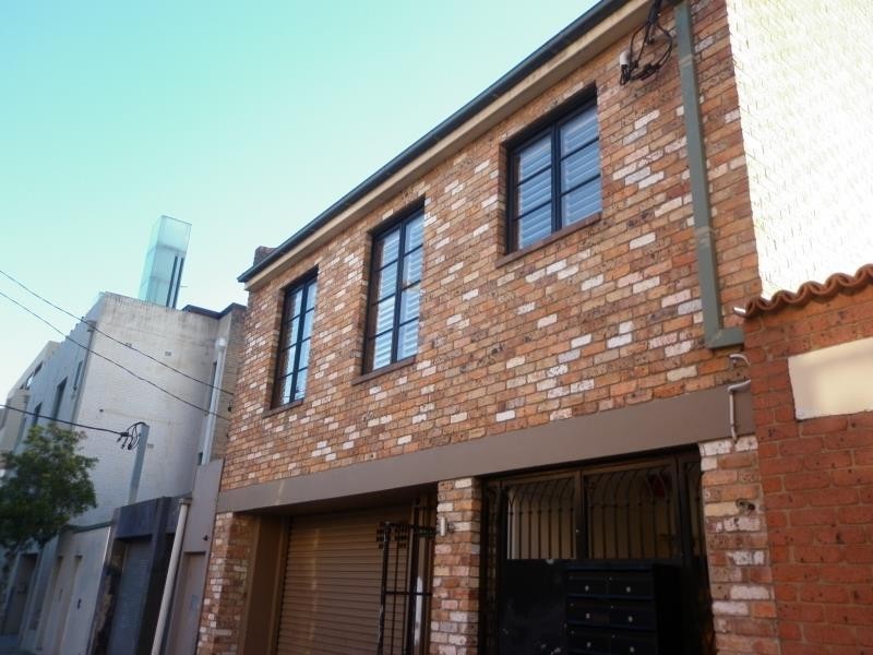 6/298 Victoria St (enter via Nimrod, Darlinghurst NSW 2010