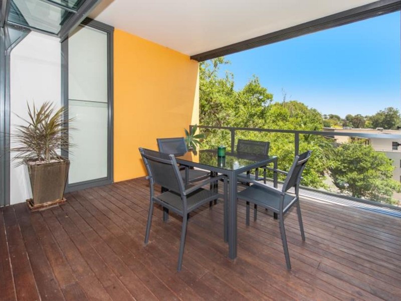 202/7 Sterling Circuit, Camperdown NSW 2050