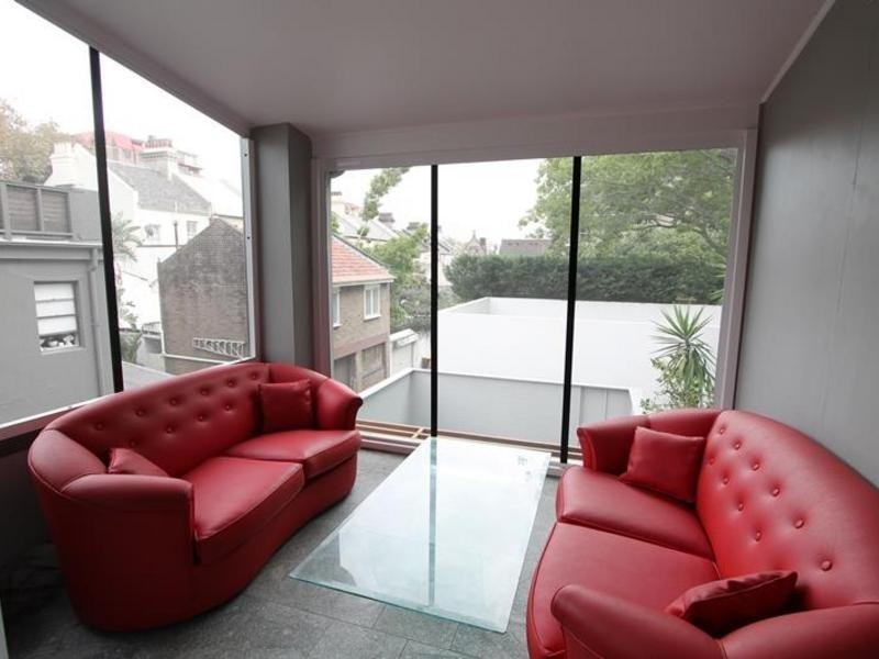 1/2 Hughes Street, Potts Point NSW 2011