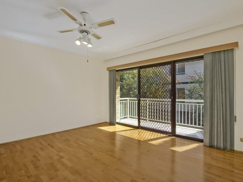 2/62 Kings Road, Five Dock NSW 2046