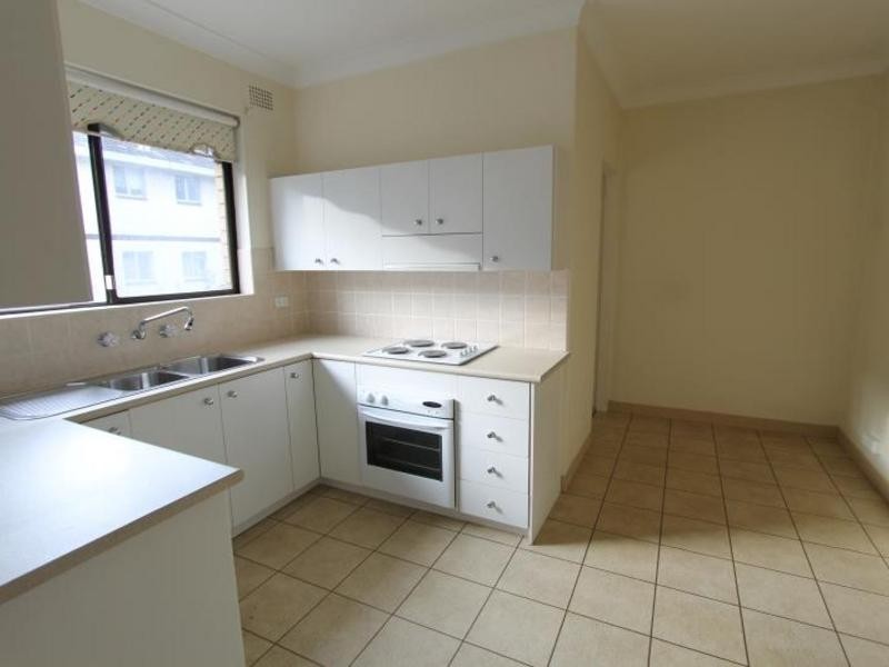 2/62 Kings Road, Five Dock NSW 2046