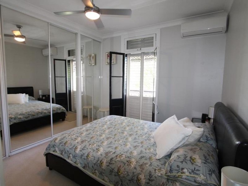 17 Mackenzie Street, Bondi Junction NSW 2022