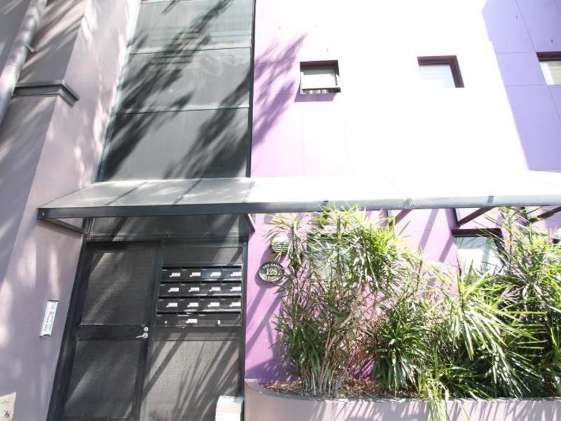 11/128 Cathedral Street, Woolloomooloo NSW 2011