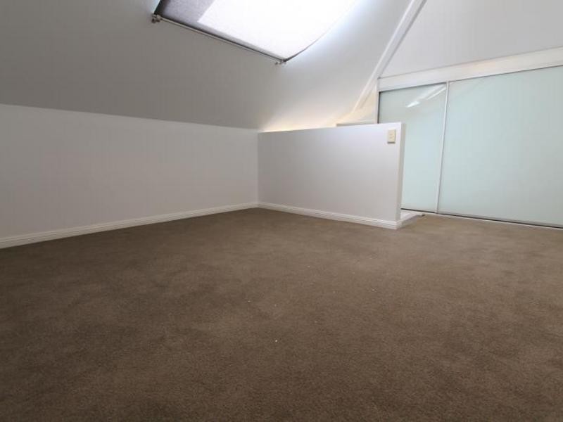 11/128 Cathedral Street, Woolloomooloo NSW 2011