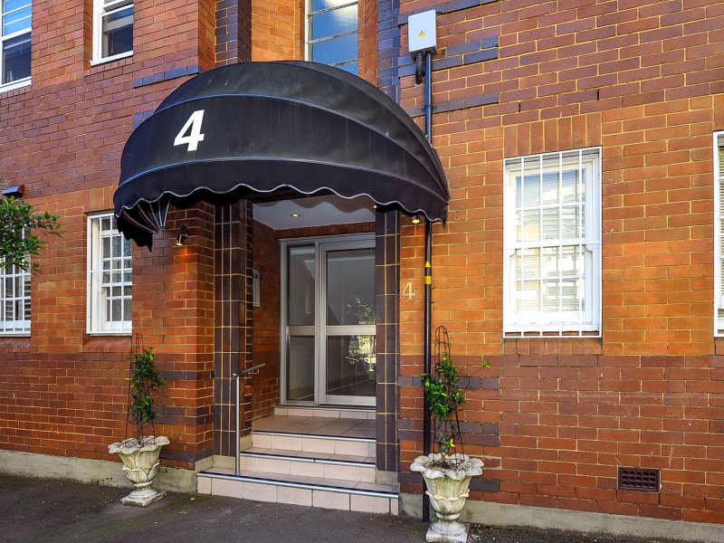 14/4 McDonald Street, Potts Point NSW 2011
