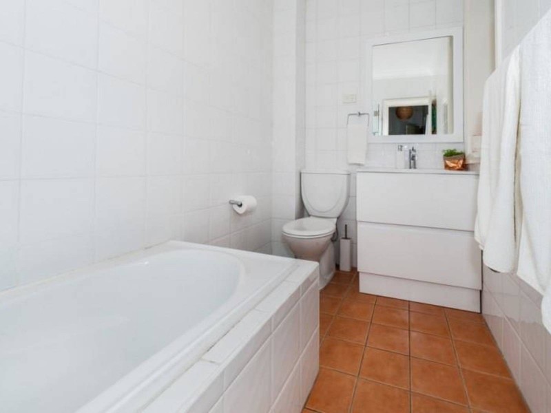 10/1 Hughes Street, Potts Point NSW 2011