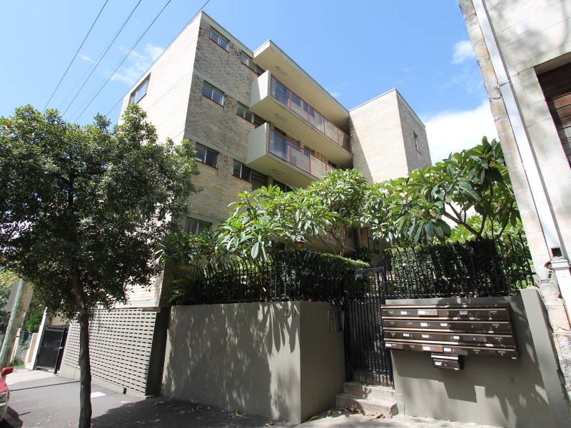 9/100 Brougham Street, Potts Point NSW 2011