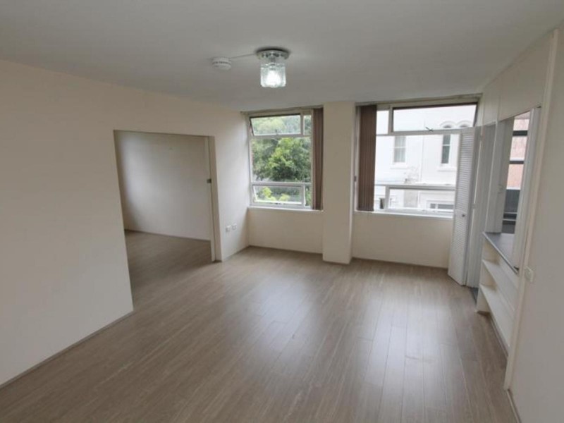 8/10 Barncleuth Square, Elizabeth Bay NSW 2011