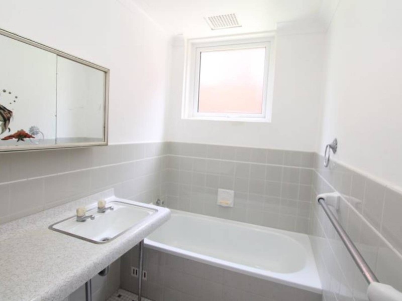 13/65 Warren Road, Marrickville NSW 2204