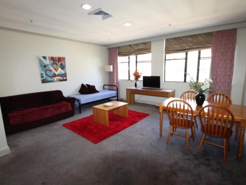 412/88 Dowling St, Woolloomooloo NSW 2011