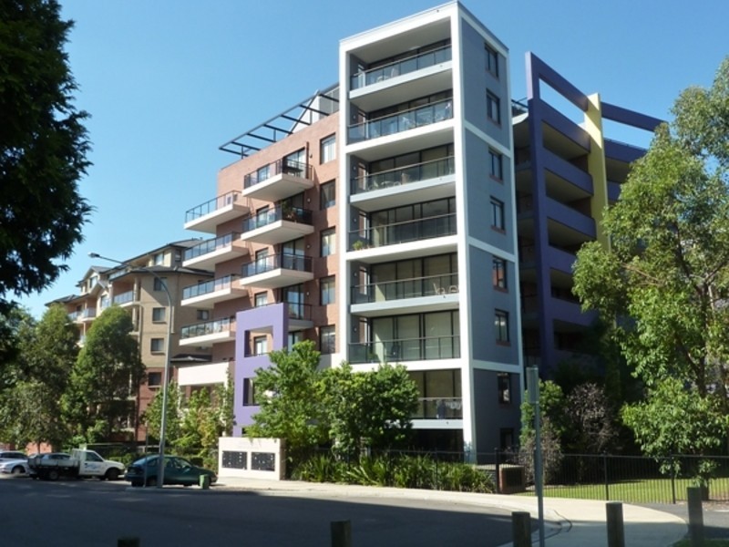 2104/32-36 Orara Street, Waitara NSW 2077