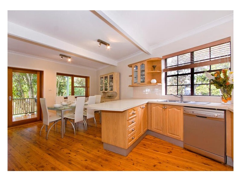 3 Heights Crescent, Middle Cove NSW 2068