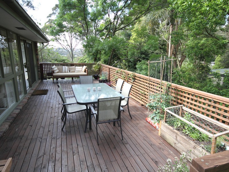 17 Nandi Avenue, Frenchs Forest NSW 2086