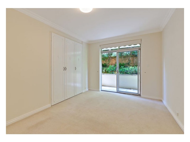 2/10 Larkin Street, Roseville NSW 2069