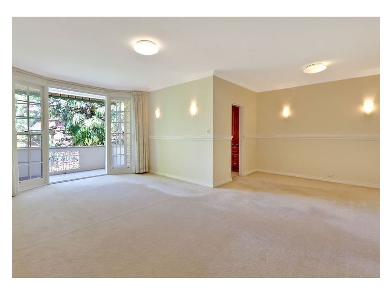 2/10 Larkin Street, Roseville NSW 2069