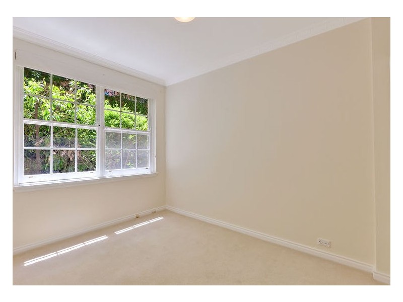 2/10 Larkin Street, Roseville NSW 2069