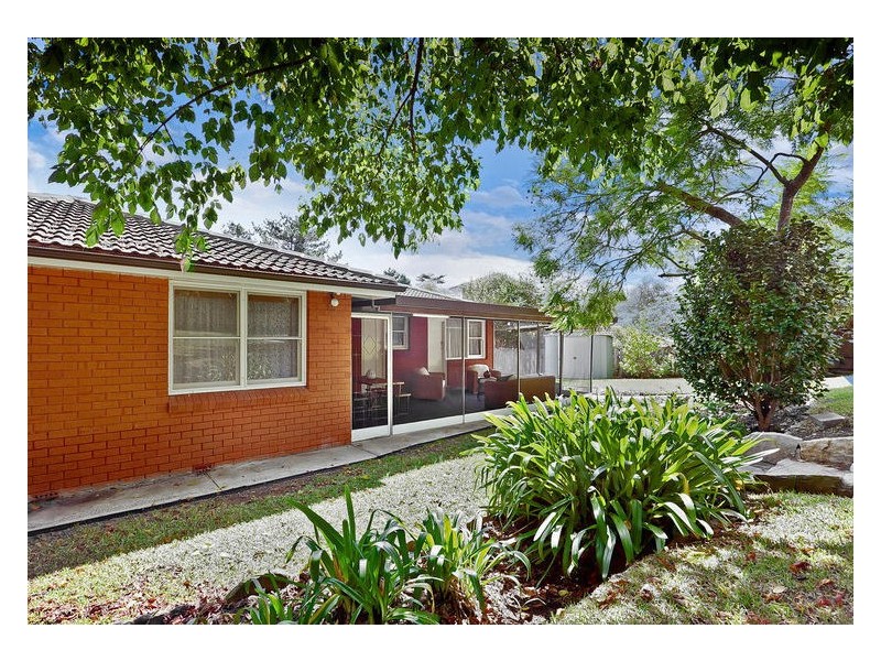 5 Gemas Pl, St Ives NSW 2075