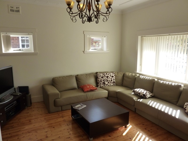 6 Gregory Street, Roseville NSW 2069