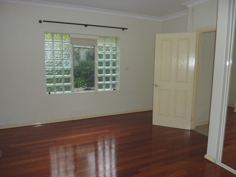 11/2 Bloomsbury Avenue, Pymble NSW 2073