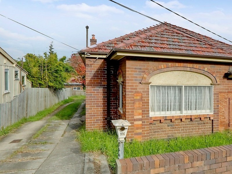 106 Boundary St, Roseville NSW 2069
