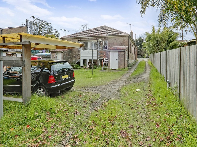 106 Boundary St, Roseville NSW 2069