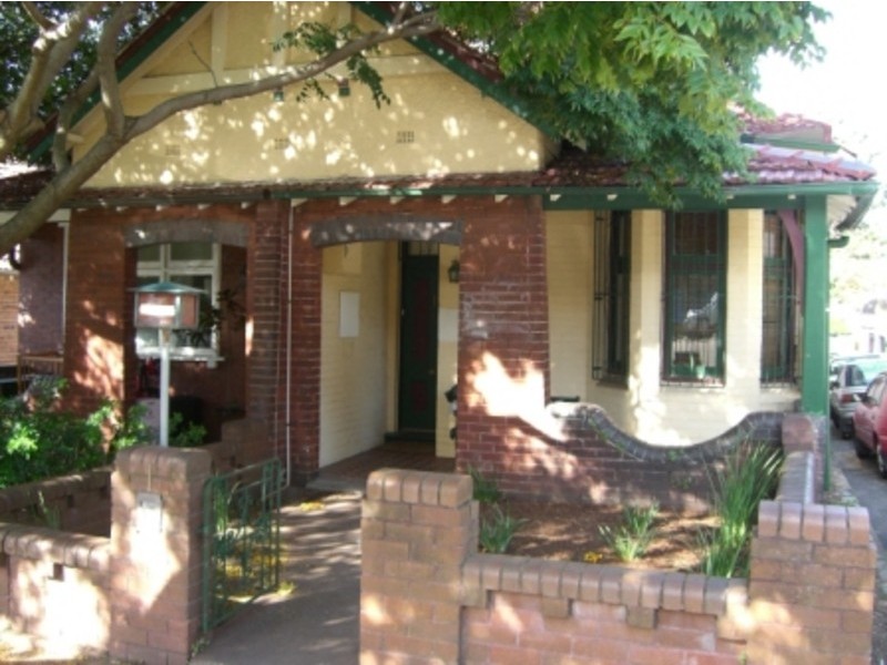 1 Castlefield Street, Bondi NSW 2026