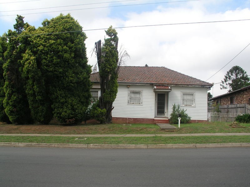 75 Oramzi Road, Girraween NSW 2145